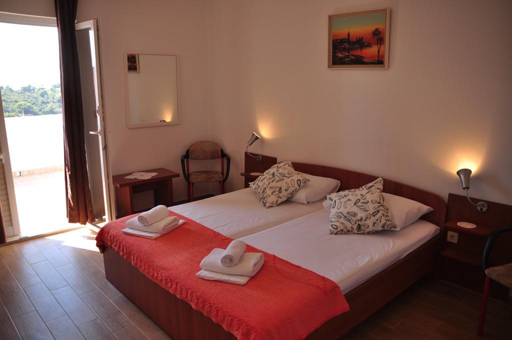 Guest House Stefica Hvar Town Eksteriør billede